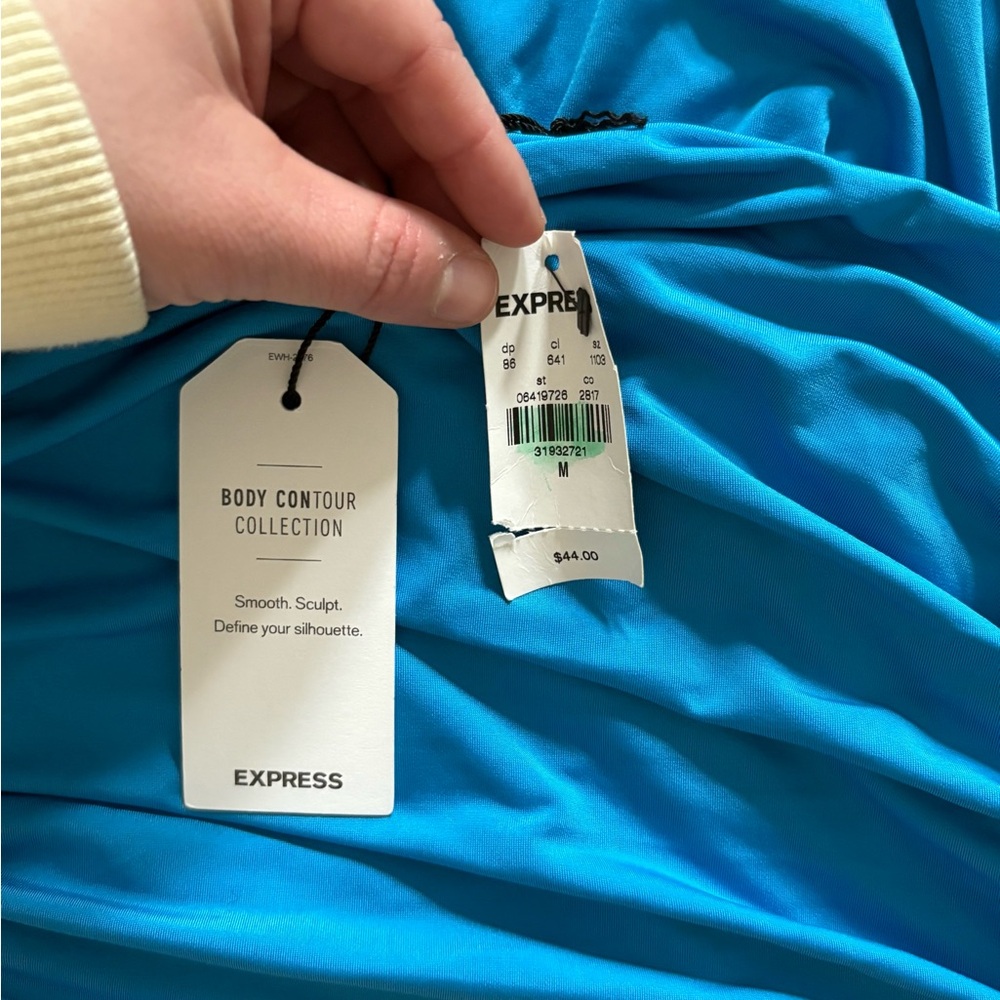 Express Blue Ruched Crop Tank Top - Picture 3 of 4